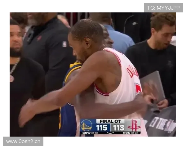 勇士惜败公牛 四替补爆发格林霍福德拼搏 勇士惜败公牛 四替补爆发格林霍福德拼搏